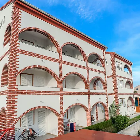 Apartmani Vila Caska-3